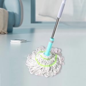 Hands-Free Mop – Spin to Dry