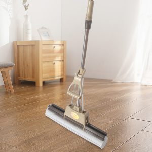 Large-sized sponge roller mop